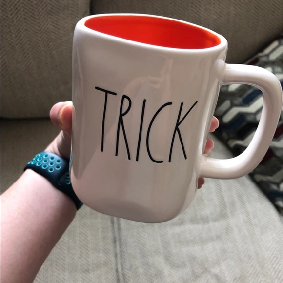 “Trick/Treat” Rae Dunn Mug - Picture 3 of 3
